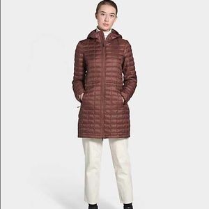 THE NORTH FACE WOMEN’S THERMOBALL™ ECO PARKA